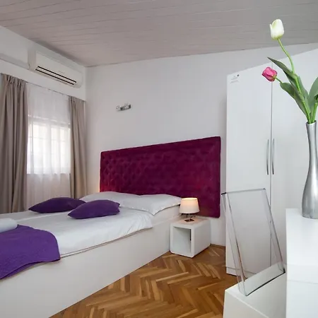 Affittacamere Pansion Kamenar 3*