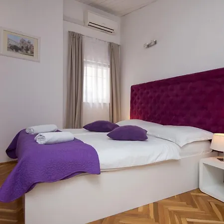 Guest house Pansion Kamenar 3*