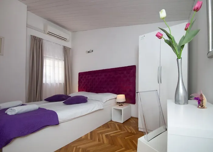 Affittacamere Pansion Kamenar 3*