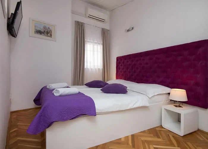 Vendégház Pansion Kamenar 3*