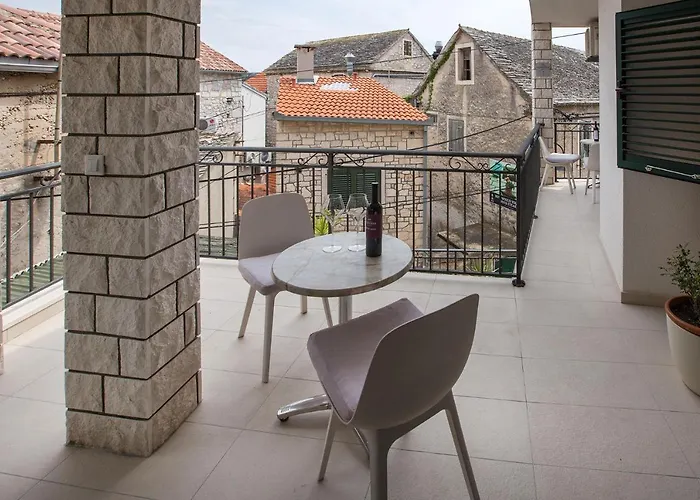 Vendégház Pansion Kamenar 3*