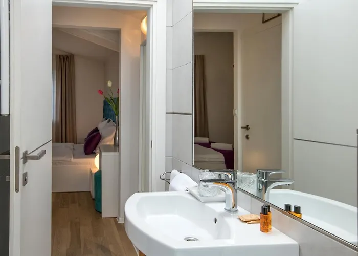 Pansion Kamenar Pensionat 3*