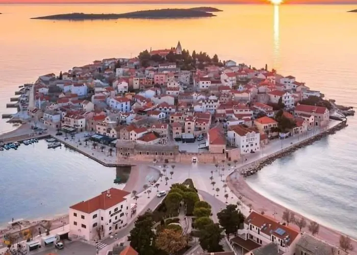 Pansion Kamenar Pensionat 3*